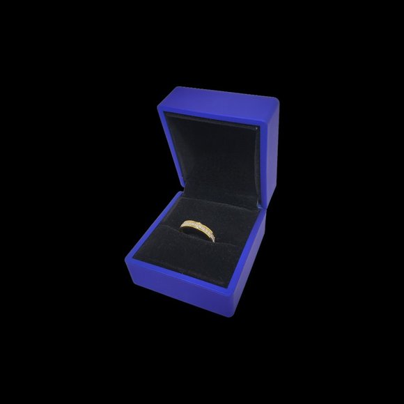 LED Lighted Engagement Ring Box. Sapphire Blue - Black Velvet - Picture 5 of 9